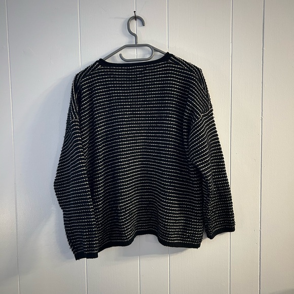 Cardigan - Picture 5 of 6